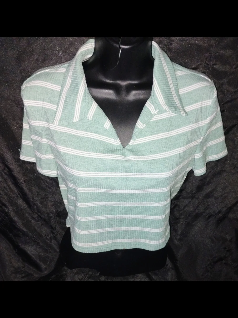 SHEIN Mint Green & White Striped Cropped Collared Top - Picture 2 of 8